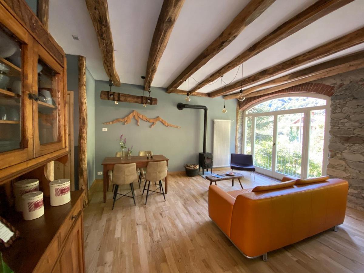 Mountain Cabin Valsesia Appartement Stella Varallo Eksteriør billede